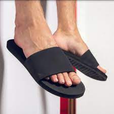 ESSENTIALS SLIDES - Image 2