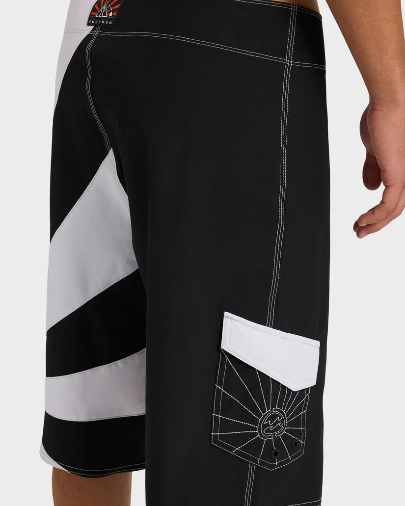 Billabong Mens A.I. Rising Sun Pro 22" Boardshort - Black White - Image 3