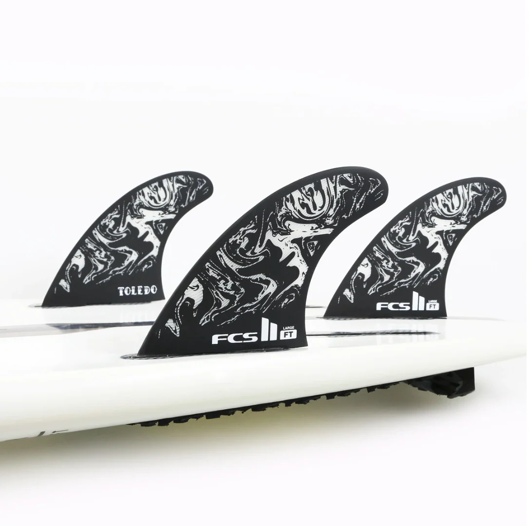 FCS II Filipe Toledo Tri Fin Set - Black/White - Image 4