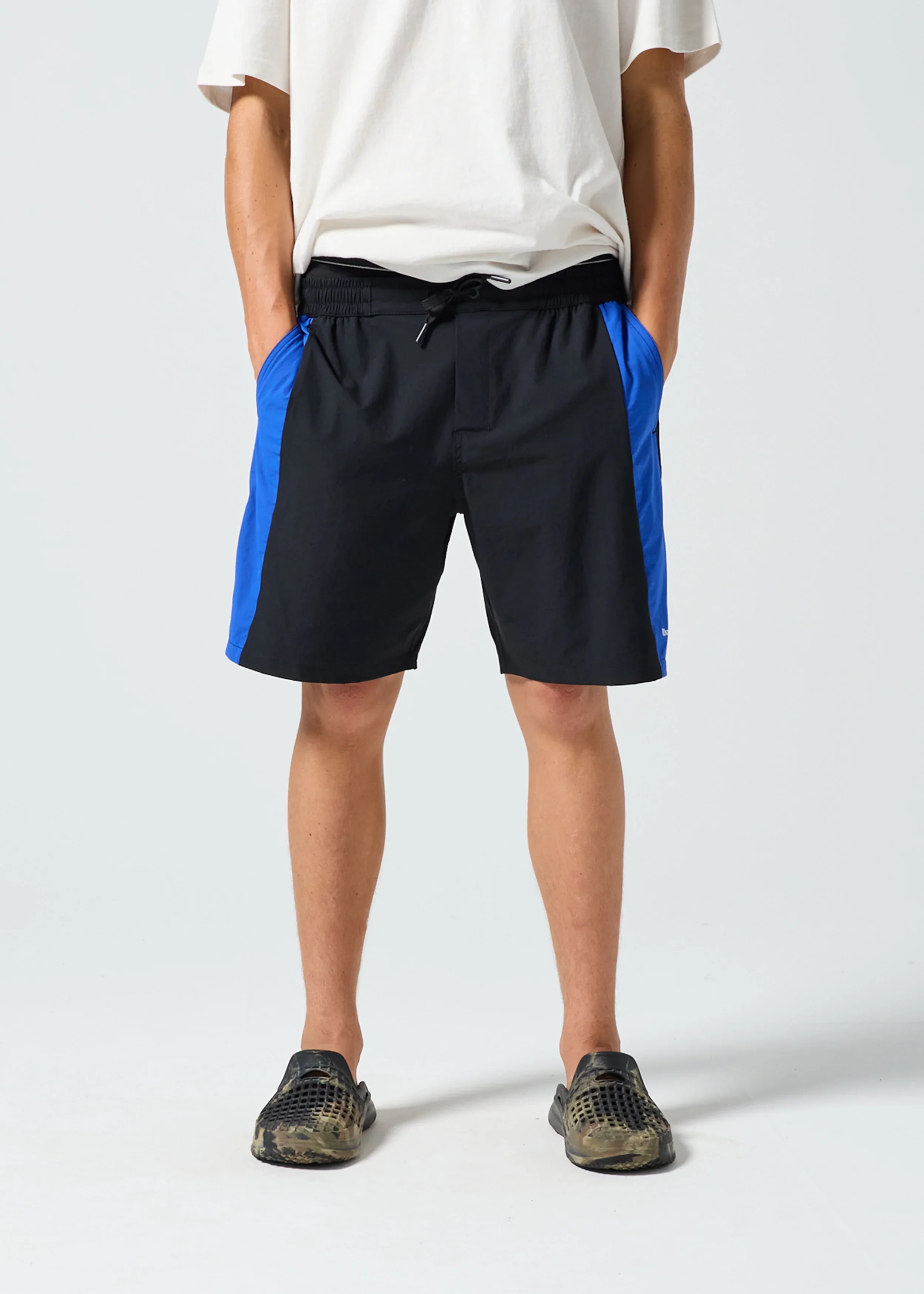 Rivvia Daily Ride Passage Short - Black/Blue - Image 3