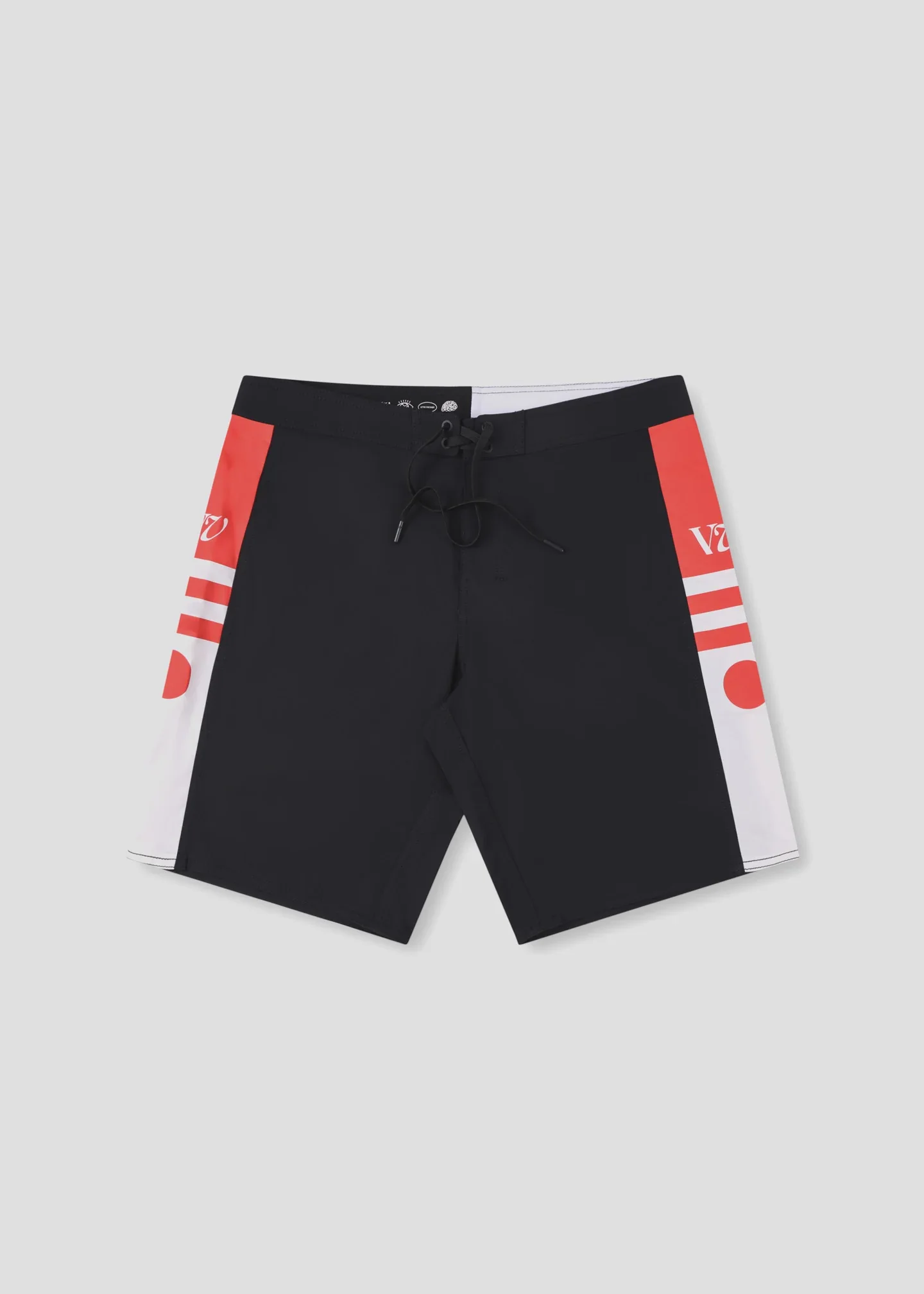 Rivvia Disclosure 19" Hiroto Trunk - Black/Red