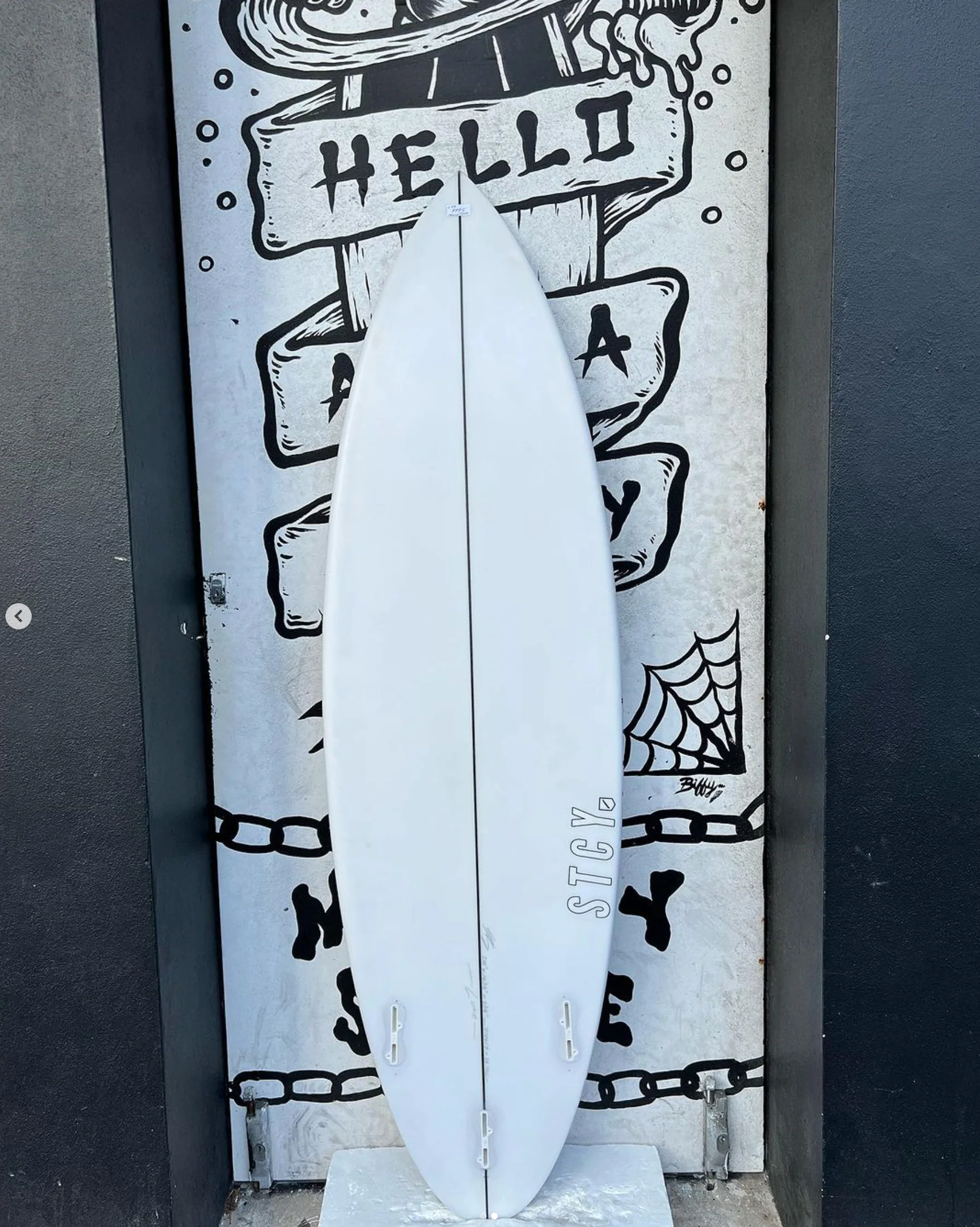 USED - 5'10 LAB RAT (28.5L) - Image 2