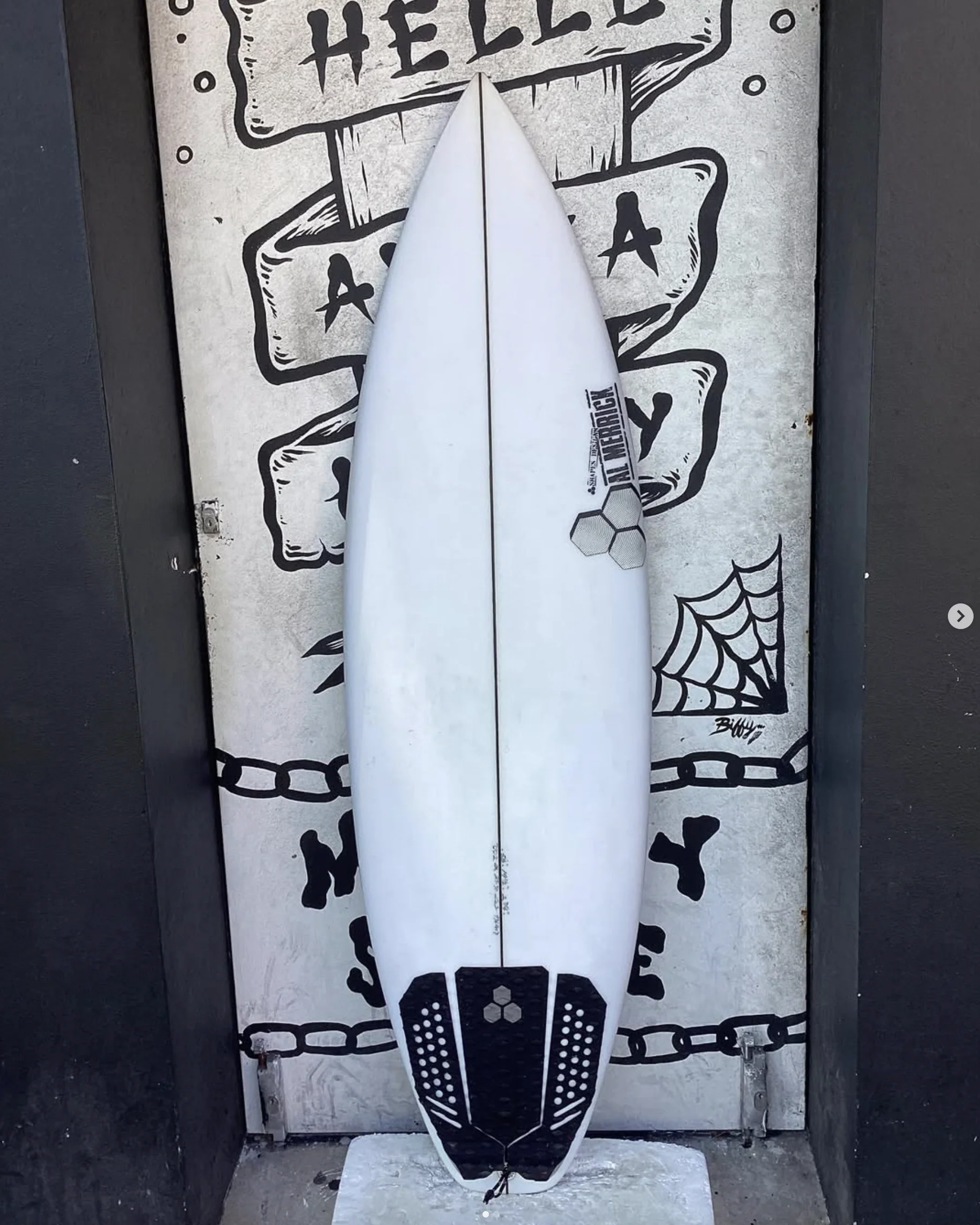 USED - 5'8 Dumpster Diver 2 - 29.3L