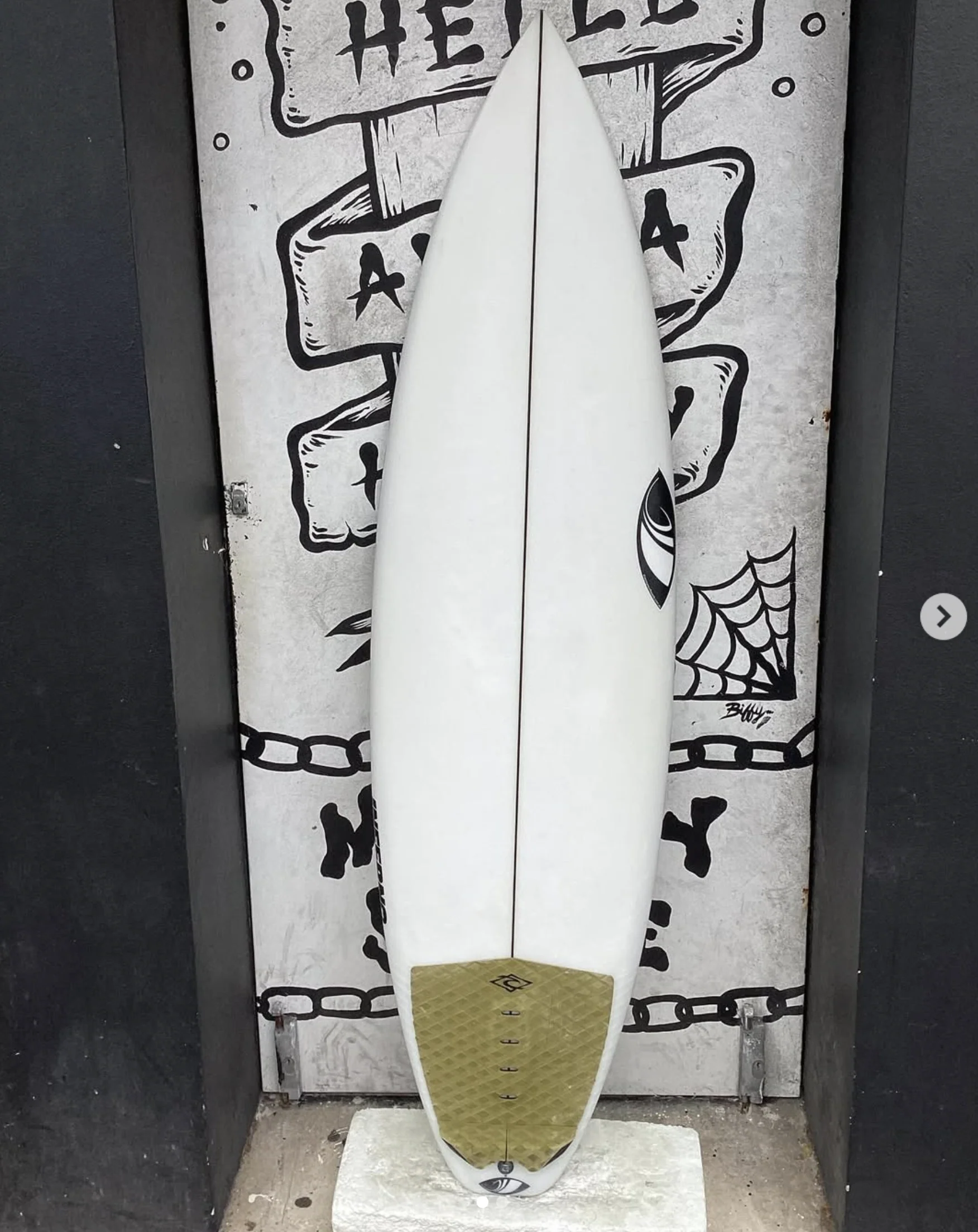 USED - 6'1 INFERNO 72 (31.2L)