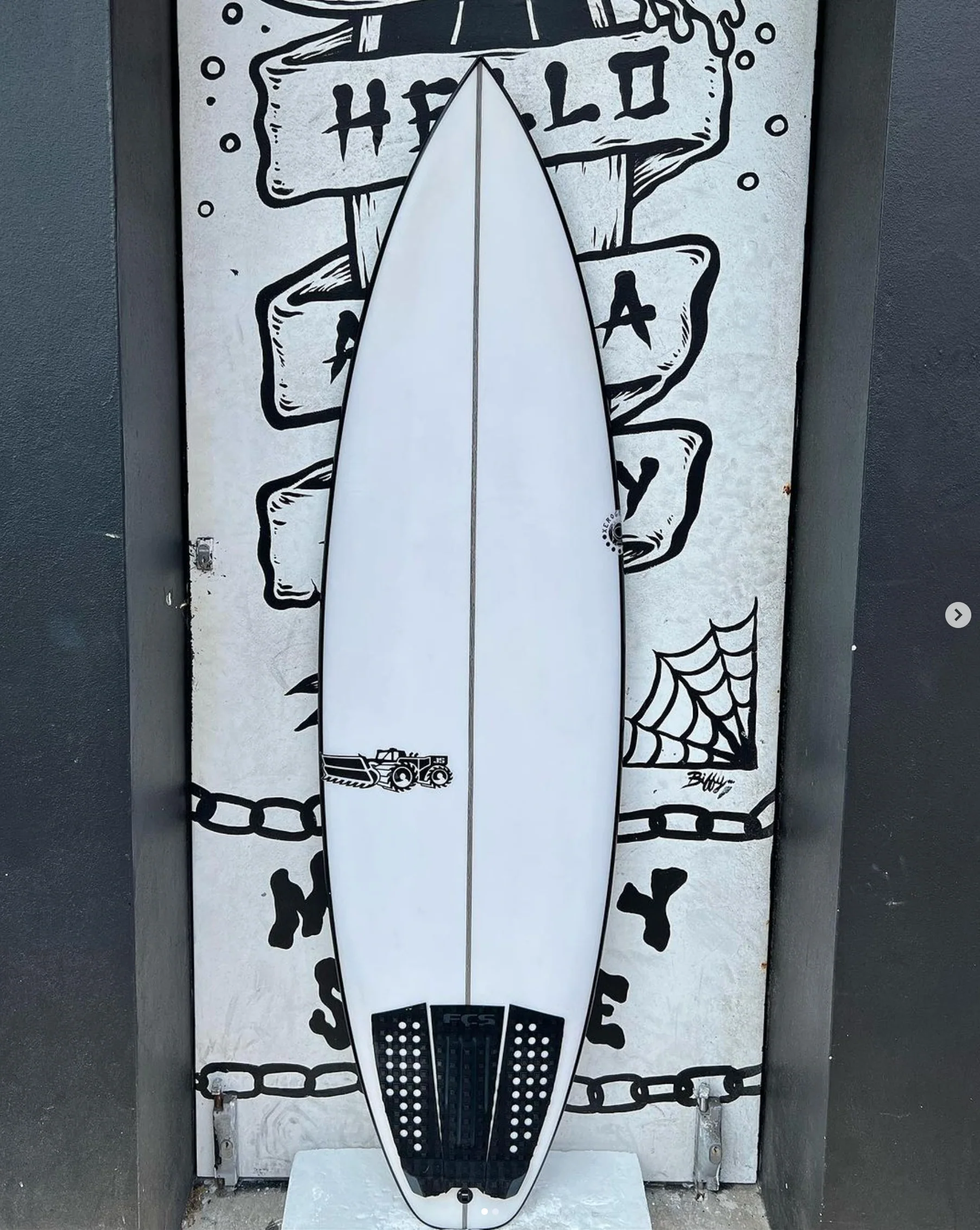 USED - 6'1 XERO GRAVITY (33.4L)