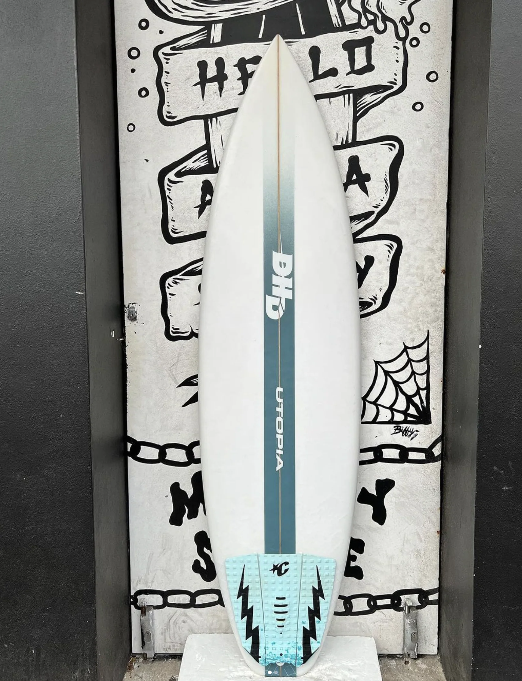 USED - 6'2 UTOPIA