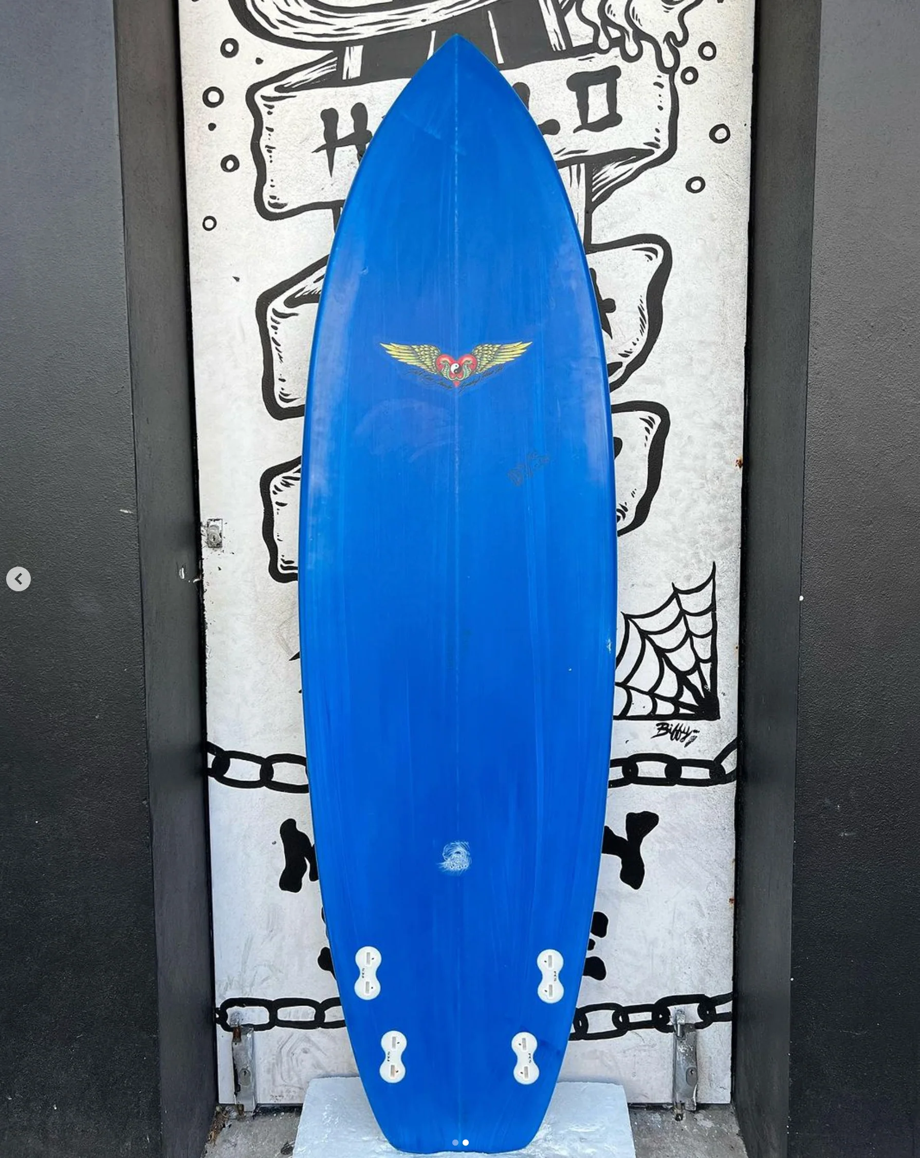 USED - 6'5 DVS Q-SKATE (40L) - Image 2