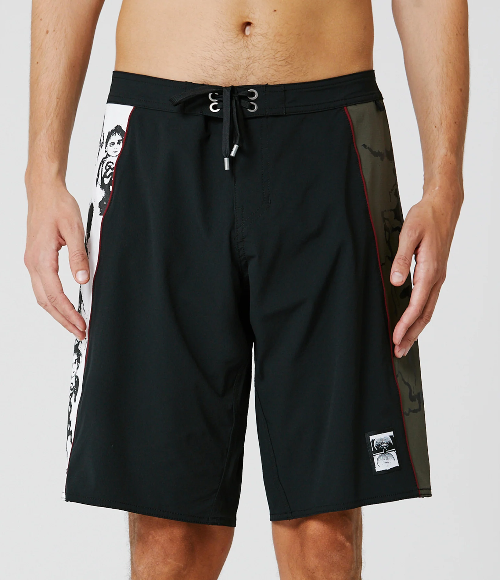 VOID TREMOR 20' TRUNK - BLACK ARMY RED - Image 3